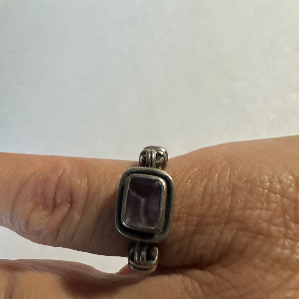 Elegant Silpada Silver and Purple Women's Ring